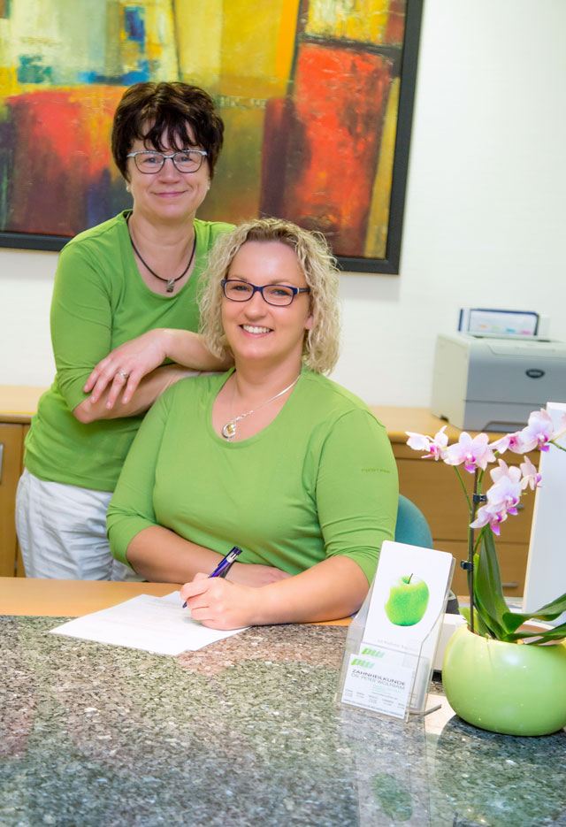 Anette Jäger und Silvia Küstner